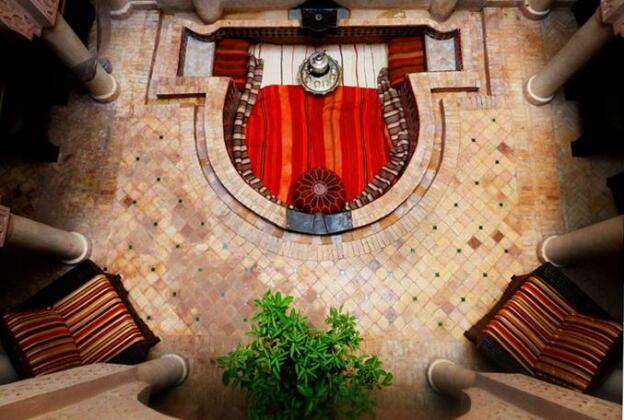 Riad Laksiba - Photo4
