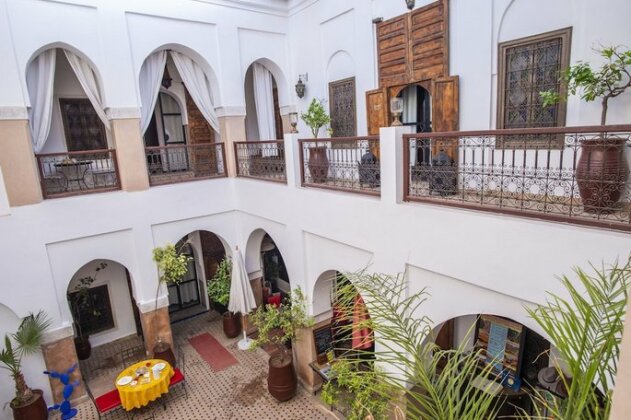 Riad Lea - Photo2