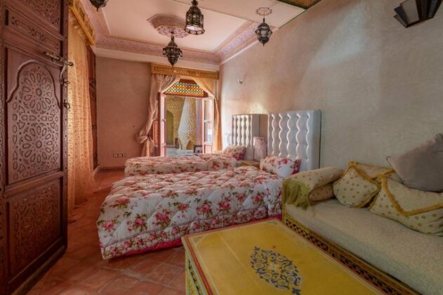 Riad Les 1000 Fleurs - 5 suites - Photo3