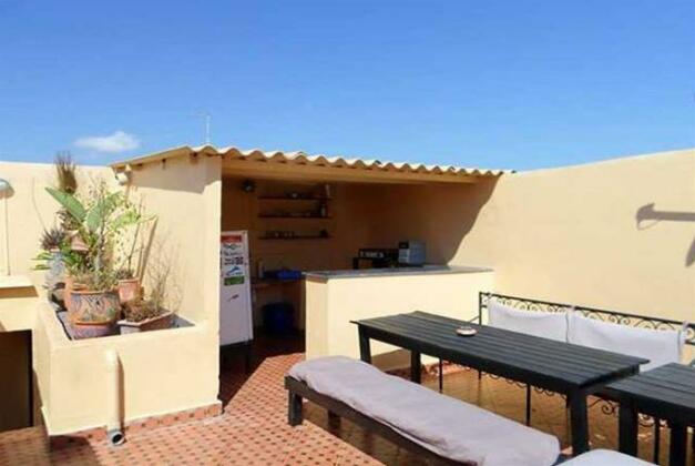 Riad Makina - Photo2