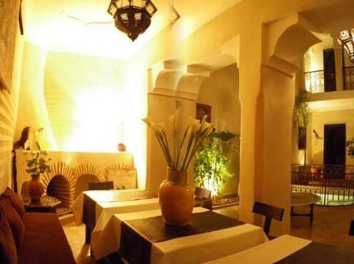 Riad Sharmance - Photo4