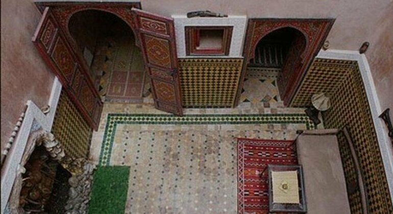 Riad Tarik - Photo3