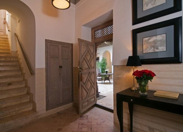 Riad Tzarra - Photo3