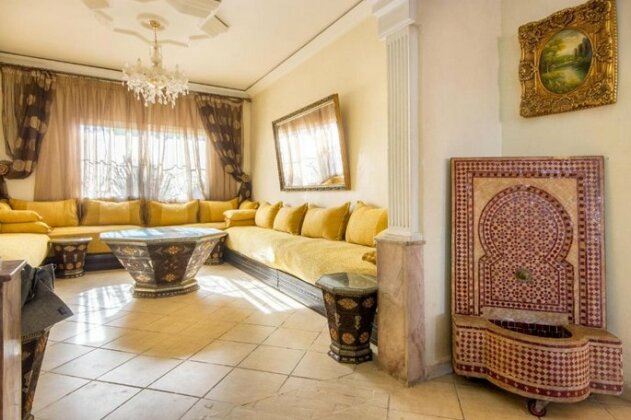 The LuxuriousTraditional Moroccan Apart - Photo2