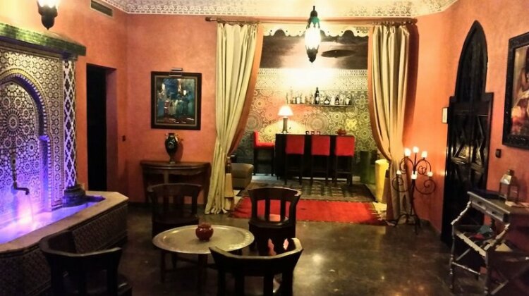 Villa amira et spa - Photo3