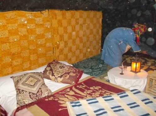 Desert Berber Fire-Camp - Photo2