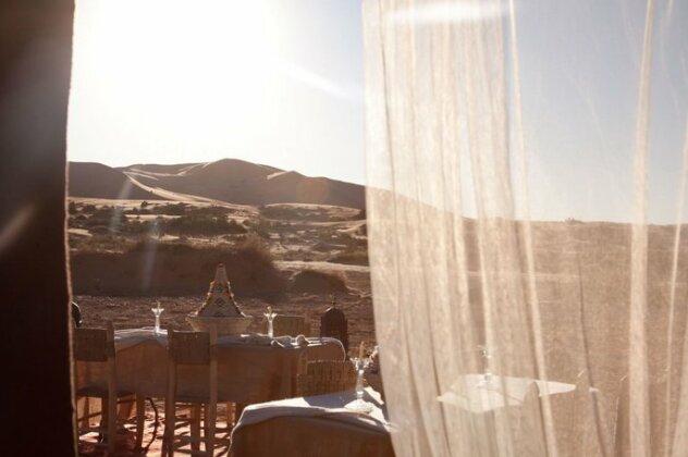 Kam Kam Dunes - Photo4