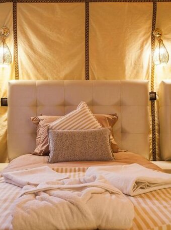 Luxury oasis camp - Photo4