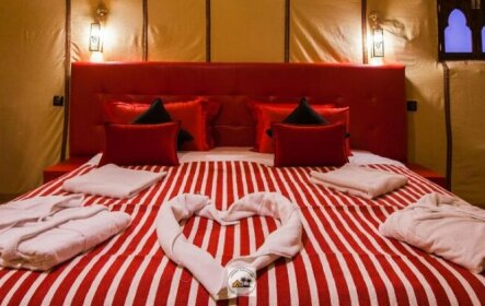 Luxury oasis camp