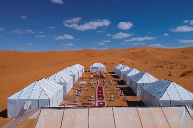 Milky Way Desert Camp - Photo2