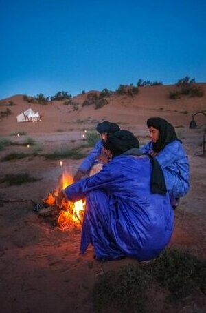 Bivouac Exclusif Les Hommes Bleu -Dar Azawad