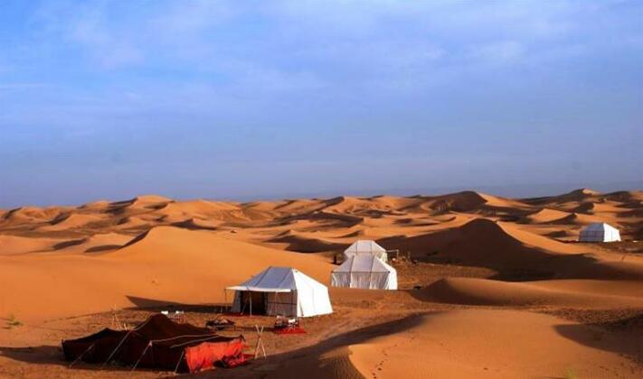 Le Red Sand Luxury Desert Camp - Photo4