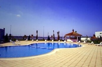 Atlas Sky Airport - Photo2
