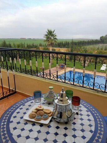 Riad Tanjil - Photo2