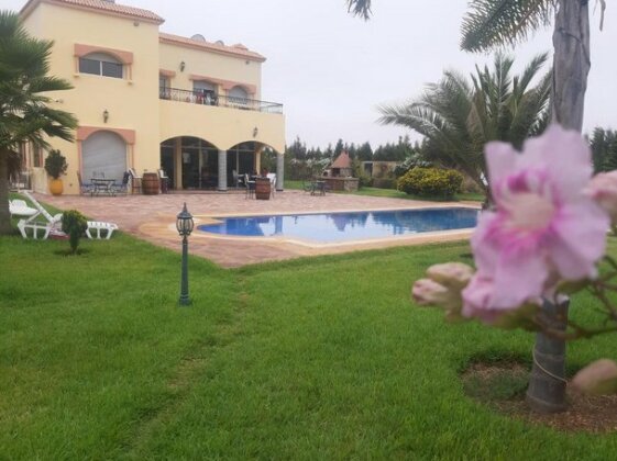 Riad Tanjil - Photo3
