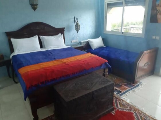 Riad Tanjil - Photo4