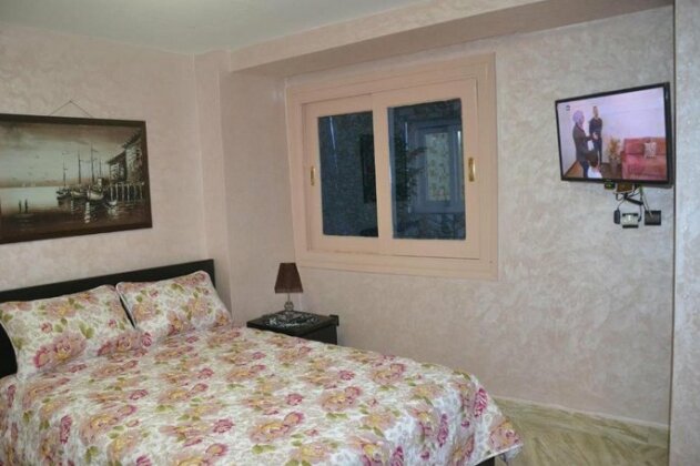 House City Center - Photo4