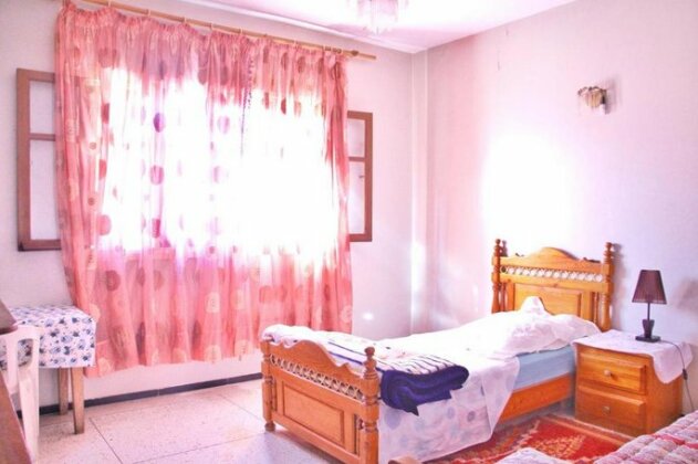 Private Room in Villa House in Rabat - Photo4