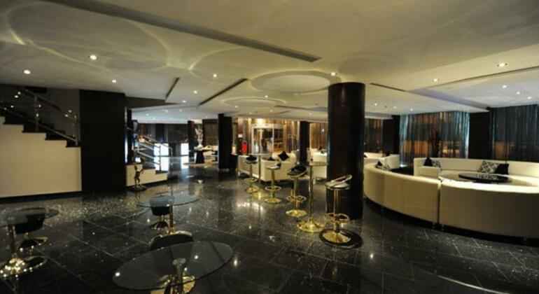 Rive Hotel - Photo2