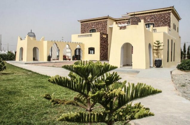 Ayt Karoum - Photo2