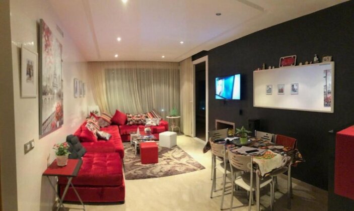 Cozy & Luxurious apartment with seaview - Photo2