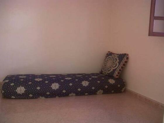Sun 'N' Surf Guest House - Photo3