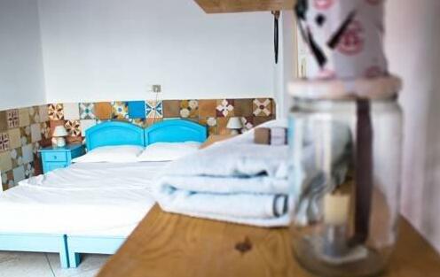 Sundesk Coworking and B&B - Photo3