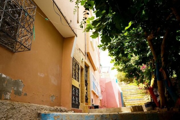 Tamraght Surf Hostel