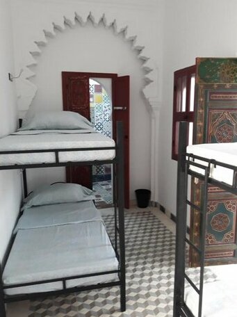 The Riad Hostel Tangier - Photo4