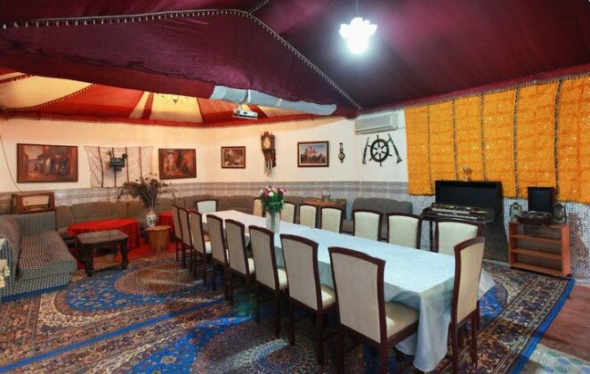 Riad Asma - Photo2