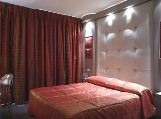 Hotel Monaco Terminus - Photo5