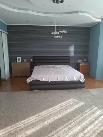 Aba Gohberg Home - Photo3