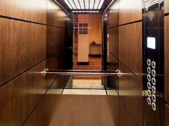 Berd's Design Hotel - Photo4
