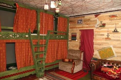 EcoArt Hostel - Photo2