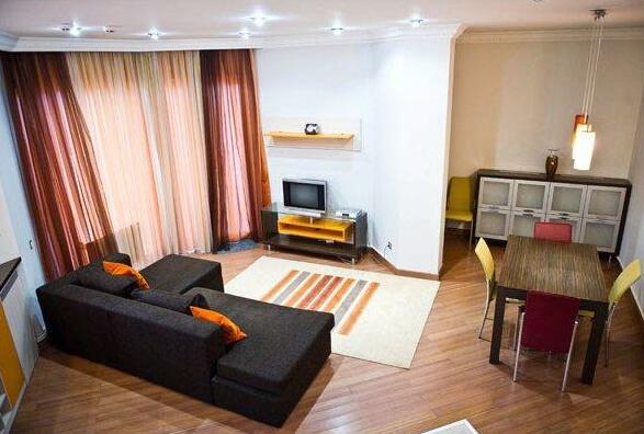First Choice Apartments - Photo2
