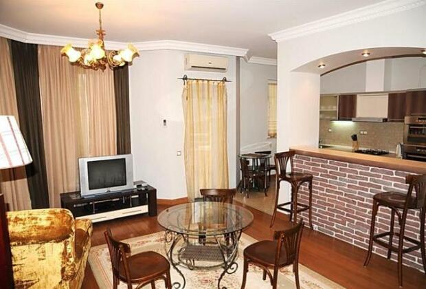 First Choice Apartments - Photo4