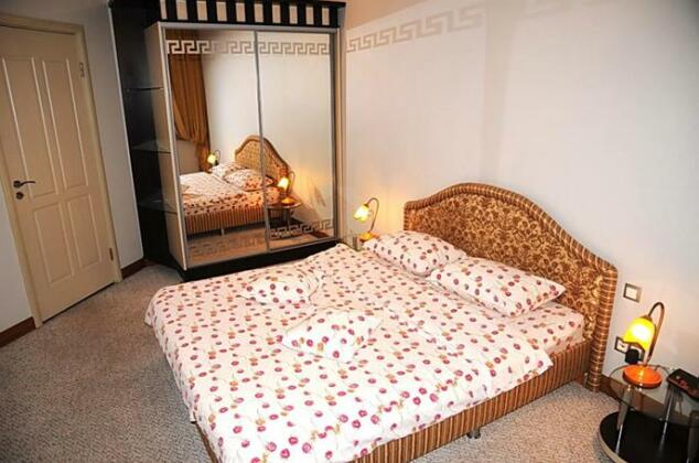 First Choice Apartments - Photo5