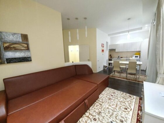 Generous Apartments 2-rooms around Embassy of Russia and Hungary - Photo5