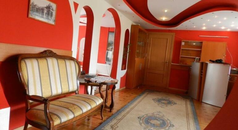 Mall Guest House - Photo4