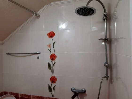 Mike's Hostel - Photo3
