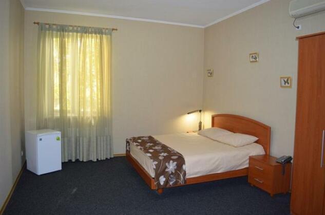 Mini Chisinau Hotel - Photo3