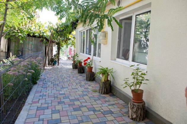 Nice little house - Photo2