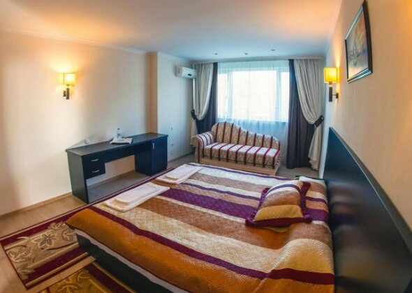 NordWest Restaurant and Hotel - Photo3