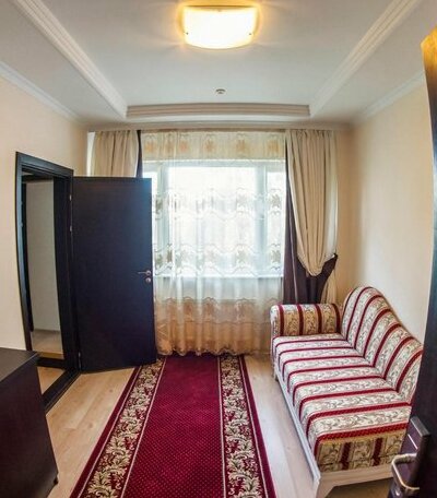 NordWest Restaurant and Hotel - Photo4