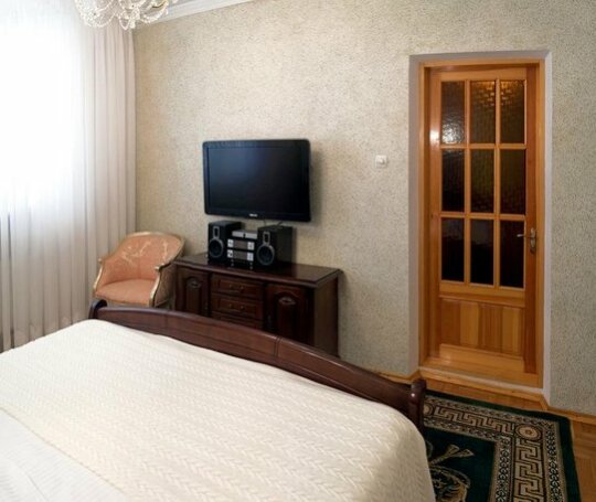 Villa Romantica on Vlaicu-Pircalab - Photo5