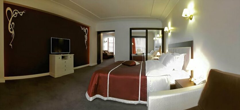 Villa Rossa Hotel - Photo3