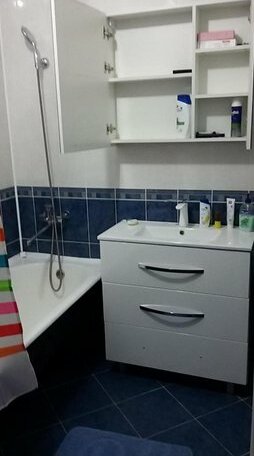 Wine Casual Apartment - Photo3