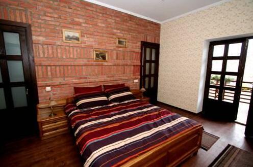 Chateau Vartely - Photo3