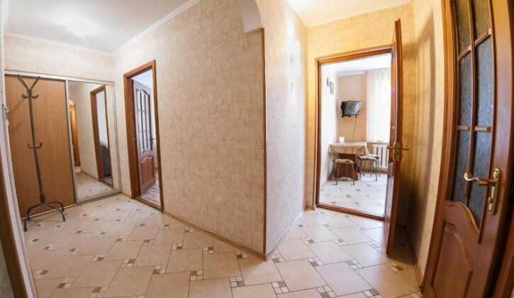 Clean and comfortable apartments on Karl Marx street - Photo2