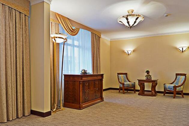 Hotel Russia - Photo3